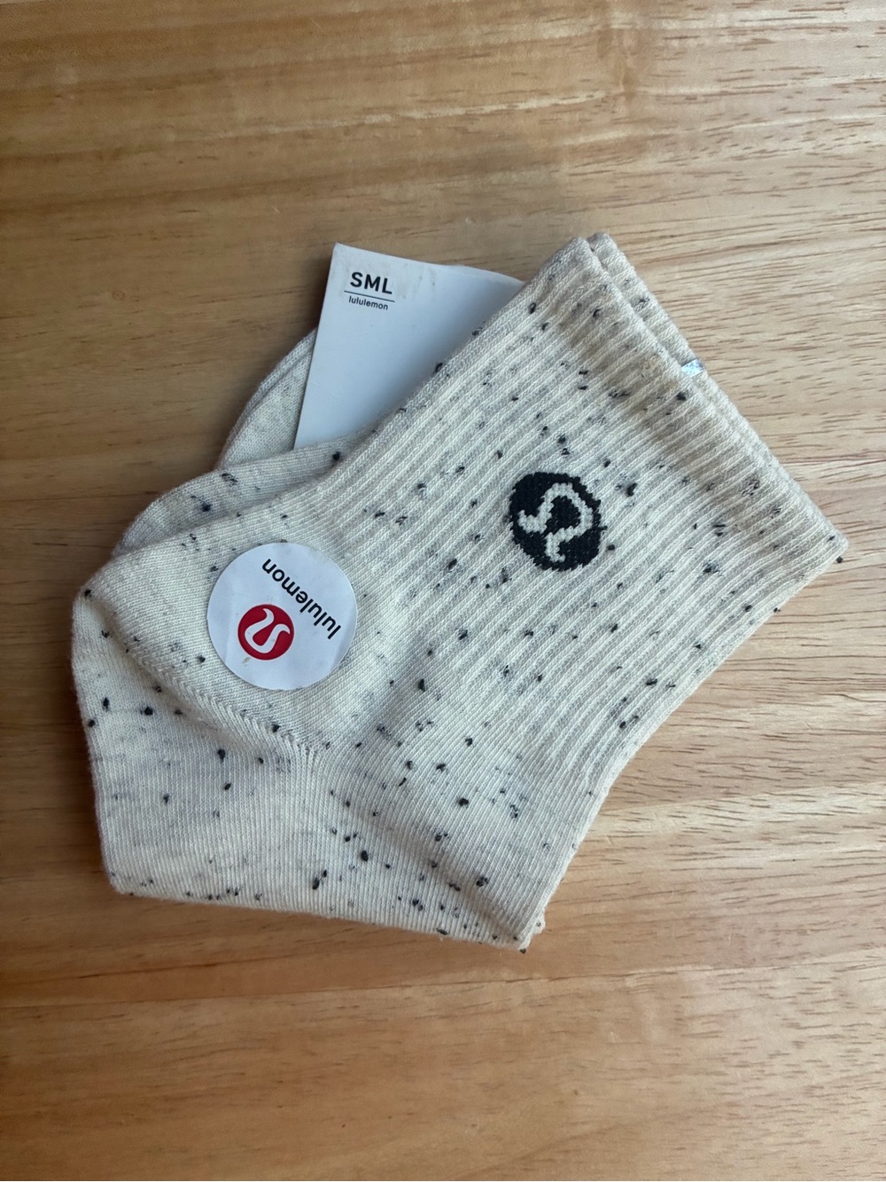 Lululemon Logo Speckled Cream Ankle Crew Socks | Small
